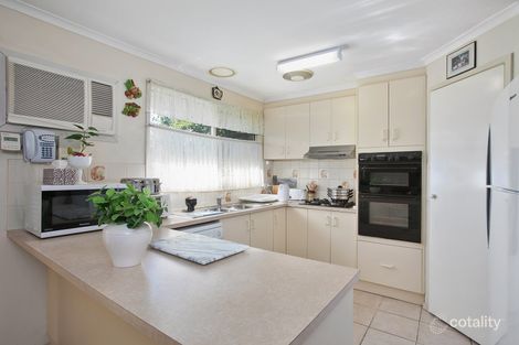 Property photo of 102 Kookaburra Avenue Werribee VIC 3030