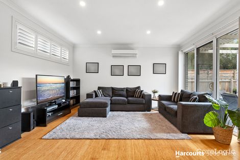 Property photo of 2/45 Ranfurlie Drive Glen Waverley VIC 3150