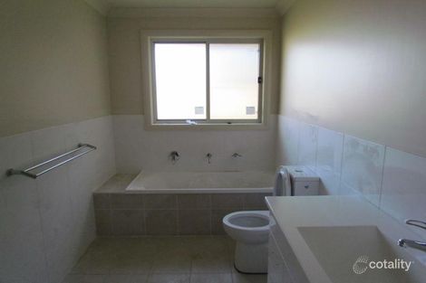 Property photo of 3/11 Windermere Road Lochinvar NSW 2321