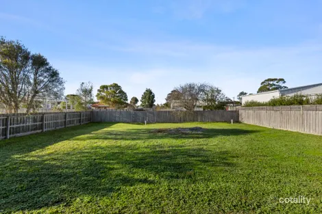 3 Bennett St, Winchelsea, VIC 3241