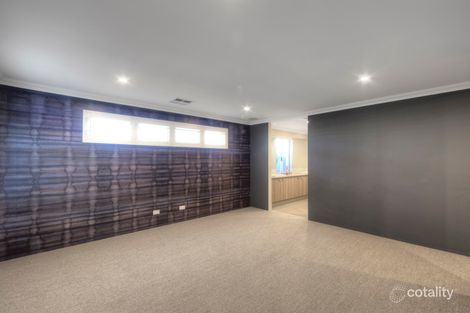 Property photo of 32 Midsummer Avenue Jindalee WA 6036