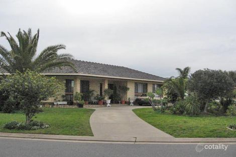 7 Lakewood Ct, West Lakes, SA 5021