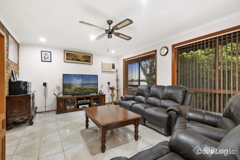 Property photo of 25 Cunningham Drive Endeavour Hills VIC 3802