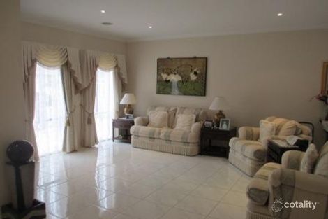 Property photo of 5 Rebecca Mac Court Hallam VIC 3803