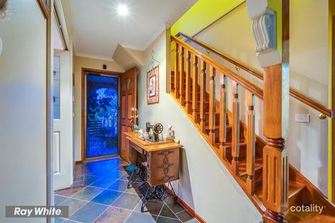 Property photo of 12 Colliet Place Hoppers Crossing VIC 3029