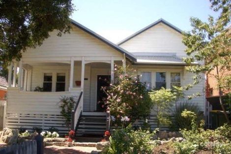 16 Clayton St, East Fremantle, WA 6158