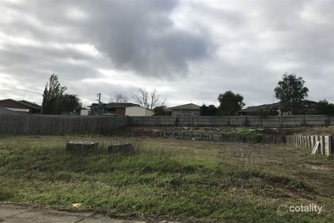 Property photo of 28 Claudia Crescent Drouin VIC 3818