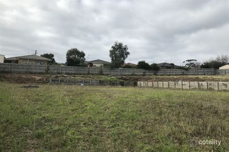 Property photo of 28 Claudia Crescent Drouin VIC 3818