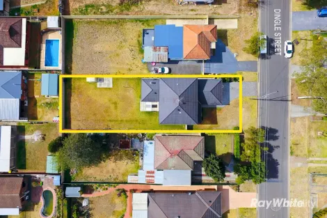 Property photo of 9 Dingle Street Riverstone NSW 2765