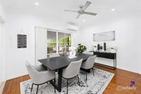 Property photo of 7 Collins Crescent Yagoona NSW 2199