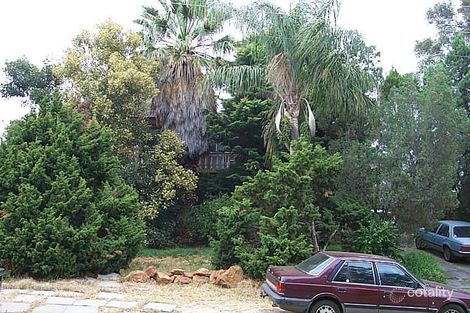 13 Snowball Rd, Kalamunda, WA 6076