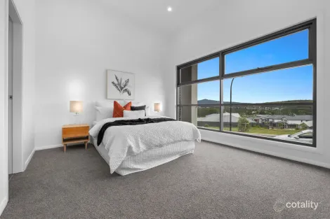 Property photo of 38 Fig Crescent Edgeworth NSW 2285