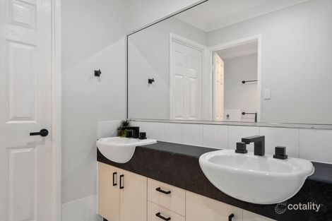 Property photo of 1A Elmwood Court Narangba QLD 4504
