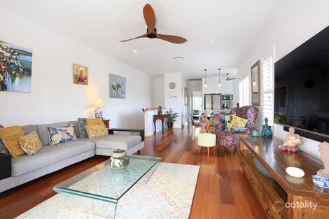 2/44 Milton Ave, Paradise Point, QLD 4216