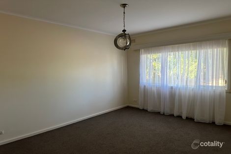 Property photo of 5 Grantham Place Valley View SA 5093