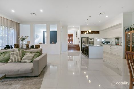 84 Rowland Ave, Wakerley, QLD 4154