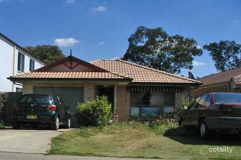 70 Corryton Ct, Wattle Grove, NSW 2173