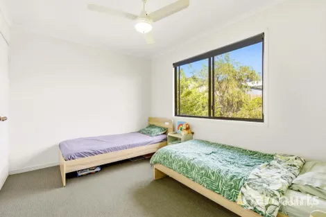 Property photo of 37 Kingfisher Drive River Heads QLD 4655