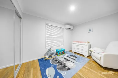 Property photo of 62 Oxley Station Road Oxley QLD 4075
