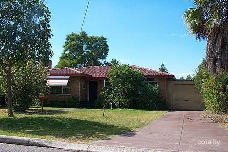 24 Cranwell St, Thornlie, WA 6108