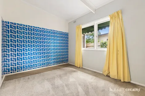 Property photo of 37 Comas Road Cheltenham VIC 3192