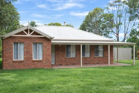 24 Yarunga Dr, Kangaroo Flat, VIC 3555