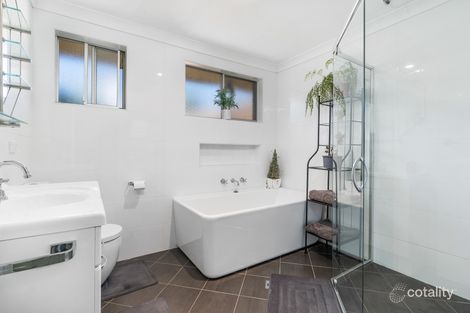 Property photo of 72 Kenna Street Orange NSW 2800