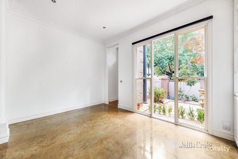 Property photo of 1/24 Mercer Road Armadale VIC 3143