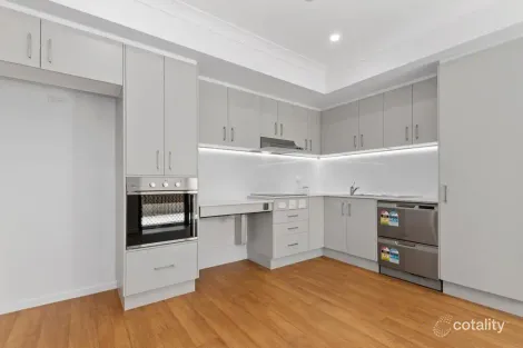 Property photo of 2/45 Buchanan Street Mount Louisa QLD 4814