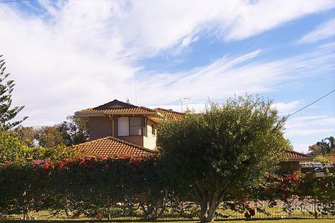 12 Hawker St, Safety Bay, WA 6169