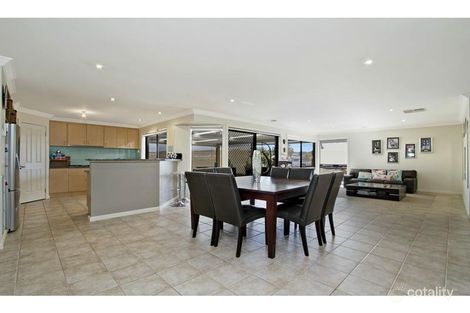 Property photo of 2 Maple Court Kilmore VIC 3764
