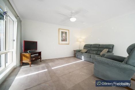 Property photo of 2/84 Pearcedale Road Pearcedale VIC 3912