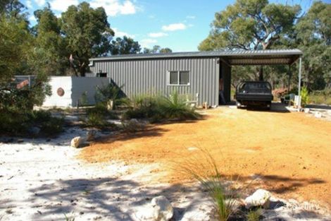 32 Salmon Gum Cres, Chittering, WA 6084
