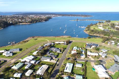 Property photo of 8 Lake Valley Way Newlands Arm VIC 3875