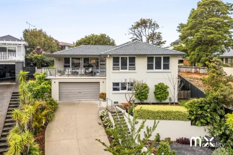 Property photo of 12 Willow Grove Corrimal NSW 2518