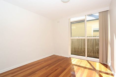 Property photo of 2/12 St James Road Armadale VIC 3143