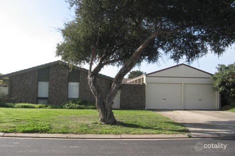 2 Illawarra Ct, West Lakes Shore, SA 5020