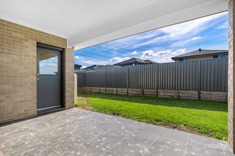 36 Private Cct, Jordan Springs, NSW 2747