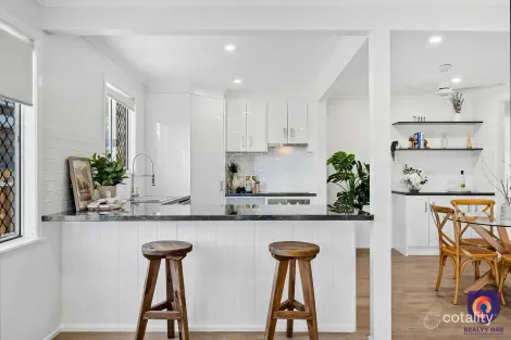 Property photo of 425 Rockonia Road Koongal QLD 4701