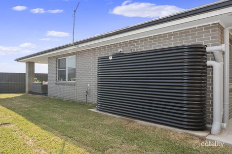 Property photo of 5 Silvester Way Gledswood Hills NSW 2557