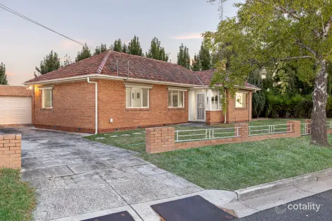 21 Muir Cres, Newington, VIC 3350