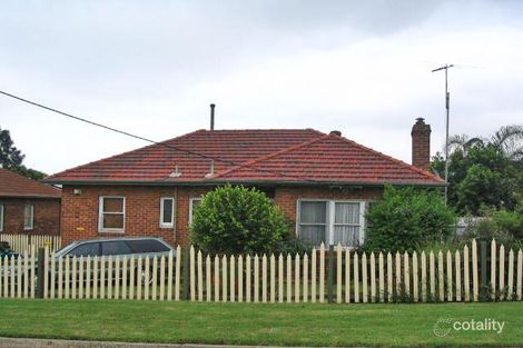 2 Churchill Ave, Warrawong, NSW 2502