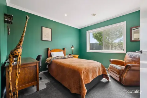 Property photo of 13 Sanctuary Drive Kyneton VIC 3444