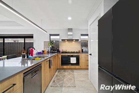 Property photo of 11 Stringybark Loop Coodanup WA 6210