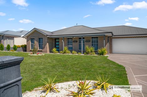 Property photo of 13 Gibsone Drive Kelso NSW 2795
