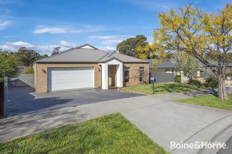 Property photo of 3 Blanche Close Kyneton VIC 3444