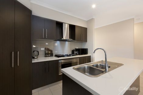 Property photo of 43 Fortuna Crescent Cranbourne West VIC 3977