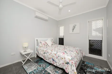 Property photo of 7 Huxley Crescent Oonoonba QLD 4811