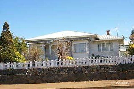 153 West St, Newtown, QLD 4350