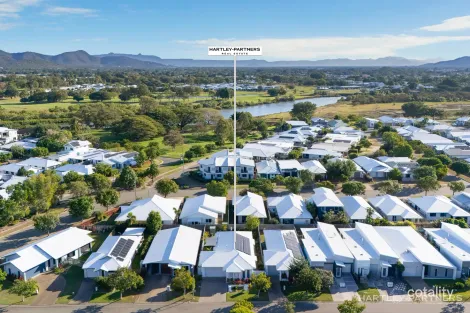 Property photo of 7 Huxley Crescent Oonoonba QLD 4811